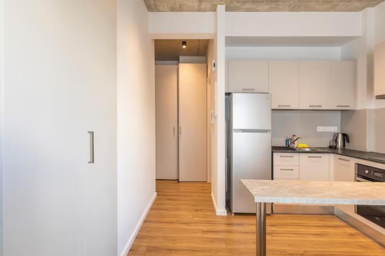 Yamas Urban Living Spiridonos Apartment ลิมาซอล ภายนอก รูปภาพ