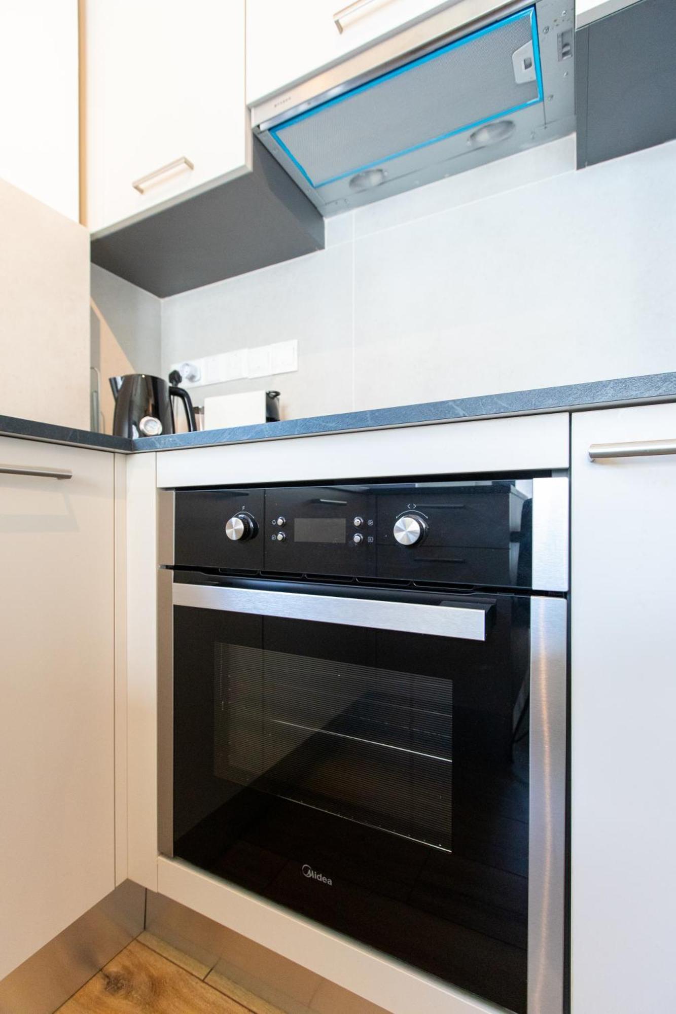 Yamas Urban Living Spiridonos Apartment ลิมาซอล ภายนอก รูปภาพ