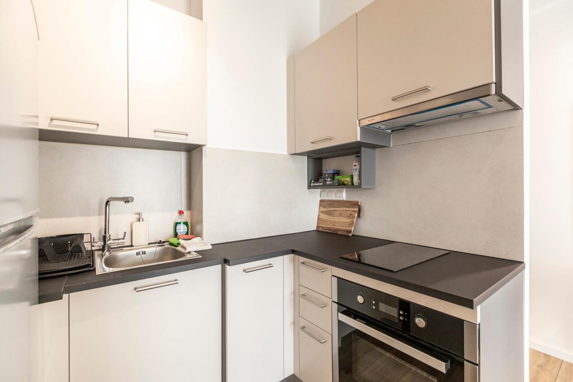 Yamas Urban Living Spiridonos Apartment ลิมาซอล ภายนอก รูปภาพ