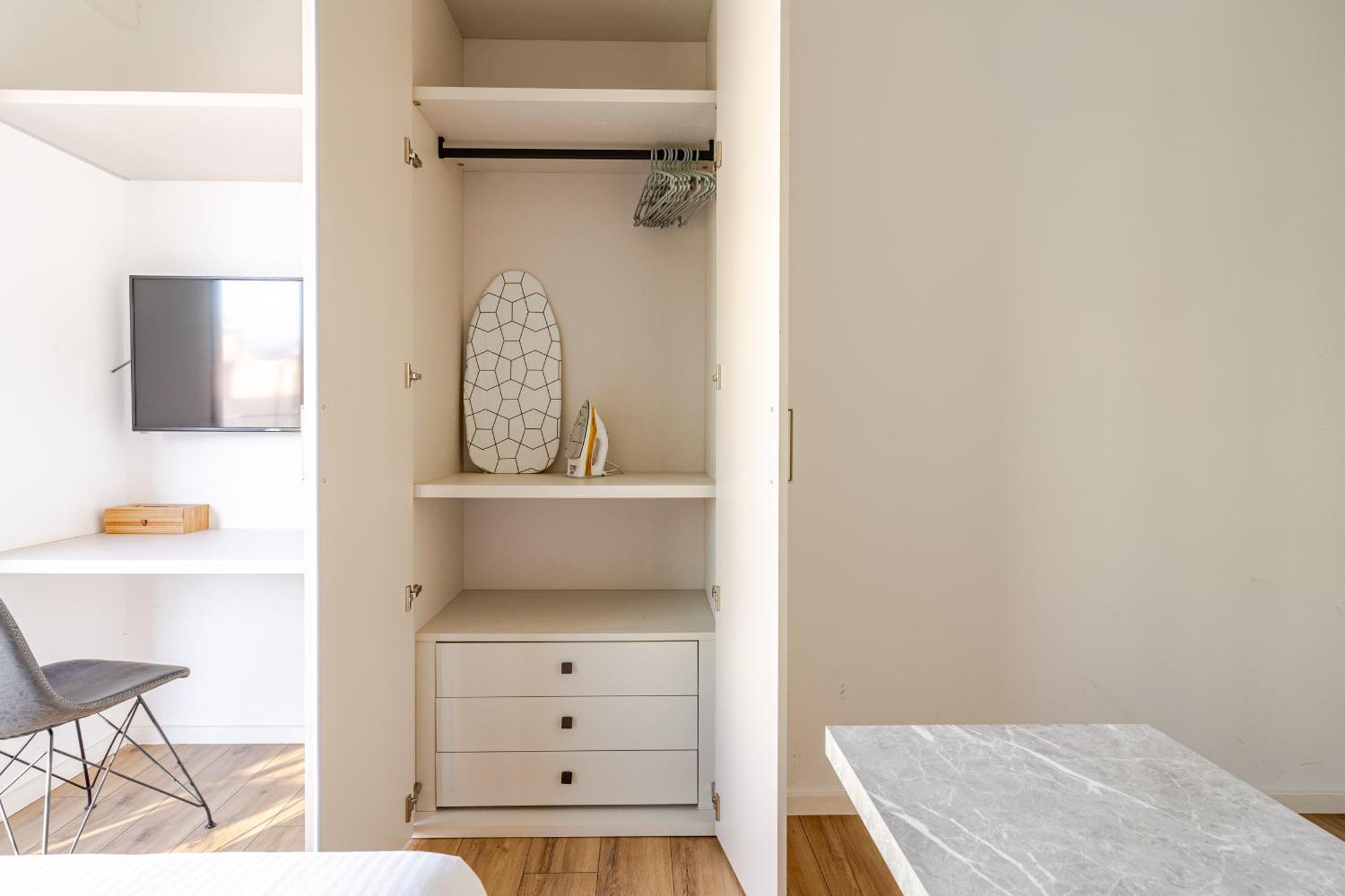 Yamas Urban Living Spiridonos Apartment ลิมาซอล ภายนอก รูปภาพ